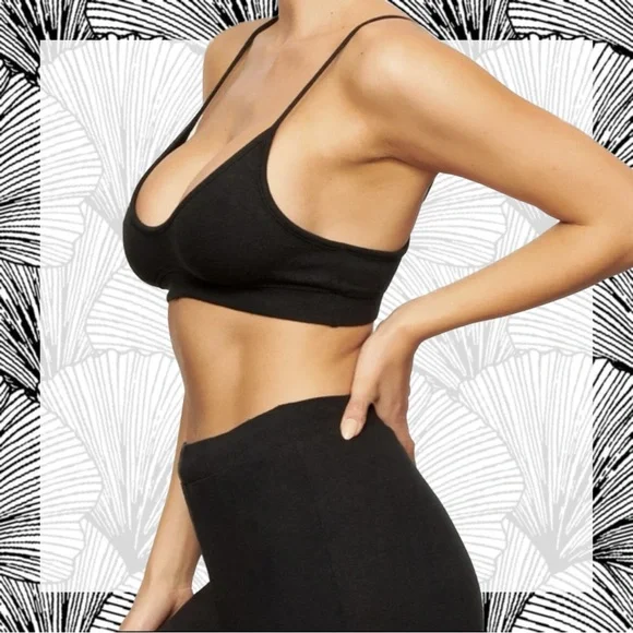 SKIMS PJ Sleep Bralette in Onyx size Small NWT! - Picture 5 of 6